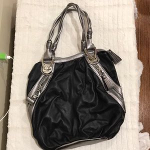 B. Makowsky Large shoulder bag